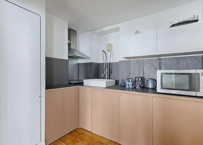 Marais Historical Center Charming 1br Apartment